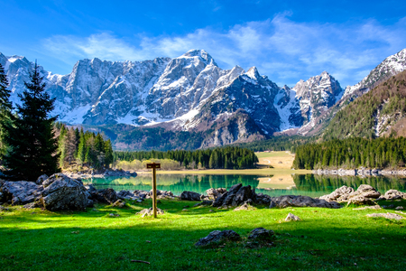 Spring morning at the superior lake of Fusine, Friuli Venezia-Giulia, Italyの写真素材