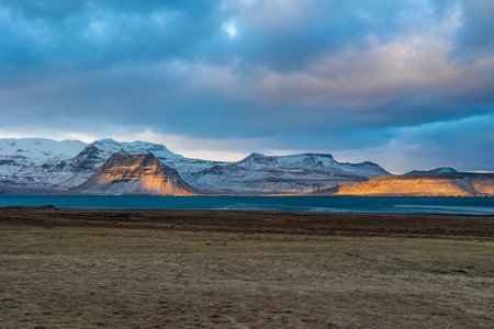 Kirkjufell, GrundarfjÃ¶rÃ°ur, Iceland in a cold march dayの写真素材