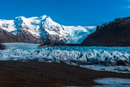 Svinafellsjokull in iceland on a cold march dayの写真素材