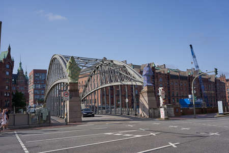 Hamburg, Germany - July 18, 2021 - the KornhausbrÃ¼cke bridge with the statues of Columbus and Vasco da Gama carefully shroudedのeditorial素材