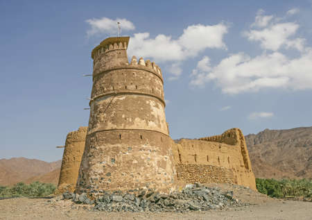 Al Bithnah Fort is a traditional double story rock, coral and mudbrick fortification located in the Wadi Ham, near the village of Bithnah in Fujairah in the UAE. The fort dates back to the 18th Century and was restored in 2008.のeditorial素材