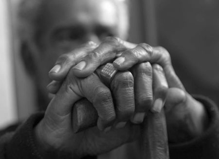 Elder Handsの写真素材