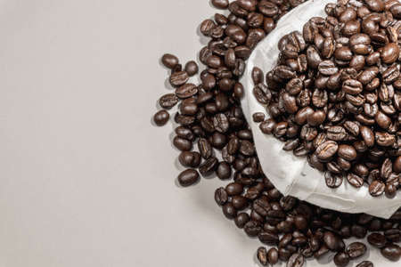 roasted coffee beans backgroundの写真素材