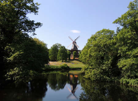 Windmill in Wallanlagen park in Bremenの写真素材