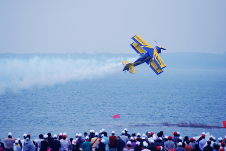 2015 Jingmen love to fly off the flight assembly
