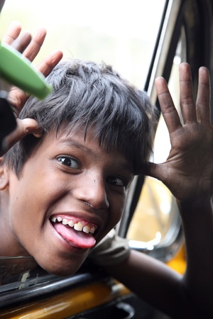 KOLKATA, INDIA -JANUARY 23: Streets of Kolkata. Thousands of beggars are the most disadvantaged castes living in the streets, January 23, 2009.のeditorial素材