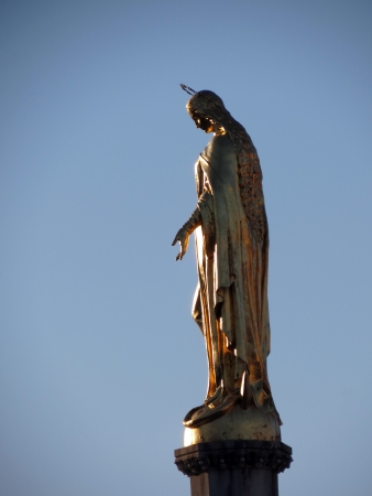 Virgin Mary statue の写真素材