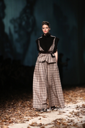 ZAGREB, CROATIA - OCTOBER 26  Fashion model wearing clothes designed by Teo P  za Mak on the Cro a Porter show on October 26, 2013 in Zagreb, Croatia のeditorial素材