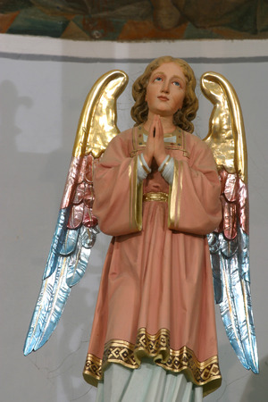 Angelのeditorial素材