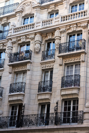 Facade of a traditional apartmemt building in Paris, Franceのeditorial素材