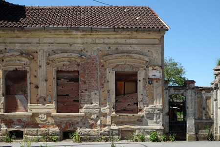 Destroyed house as war aftermath. The Croatian War of Independence was fought from 1991 to 1995 in Pakrac, Croatia on May 07, 2015のeditorial素材