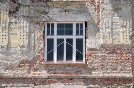 Destroyed house as war aftermath. The Croatian War of Independence was fought from 1991 to 1995 in Pakrac, Croatia on May 07, 2015のeditorial素材
