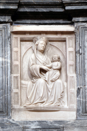 Virgin Mary with baby Jesus, altar in Franciscan church of the Friars Minor in Dubrovnik, Croatiaのeditorial素材
