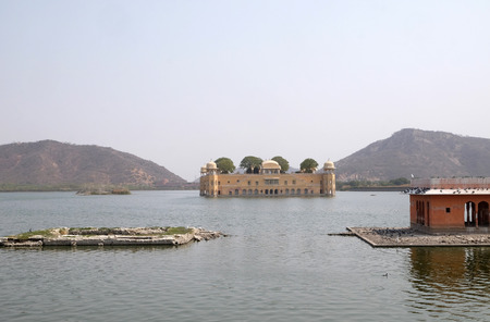 The palace Jal Mahal. Jal Mahal (Water Palace) was built during the 18th century in the middle of Man Sager Lake. Jaipur, Rajasthan, Indiaのeditorial素材