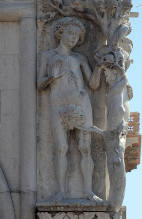 Detail of the Doge Palace with statue of Adam, St. Mark Square, Venice, Italy, UNESCO World Heritage Sitesのeditorial素材