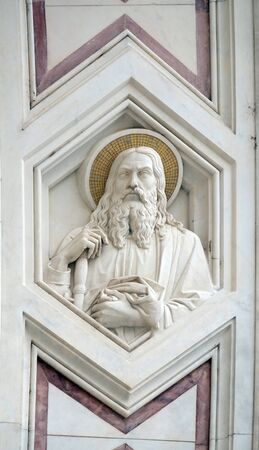 Apostle, relief on the facade of Basilica of Santa Croce (Basilica of the Holy Cross) - famous Franciscan church in Florence, Italyのeditorial素材