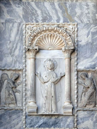 Virgin between two announcing angels, north side of St. Mark's Basilica, St. Mark's Square, Venice, Italyのeditorial素材