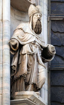 Issachar, statue on the Milan Cathedral, Duomo di Santa Maria Nascente, Milan, Lombardy, Italyのeditorial素材