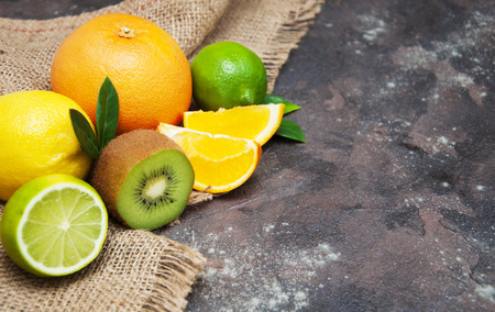 Citrus fruits (orange, lemon, grapefruit, mandarin, lime,kiwi)