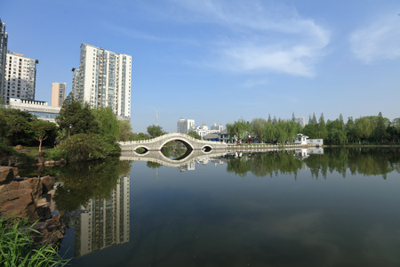 Bridge in a cityのeditorial素材