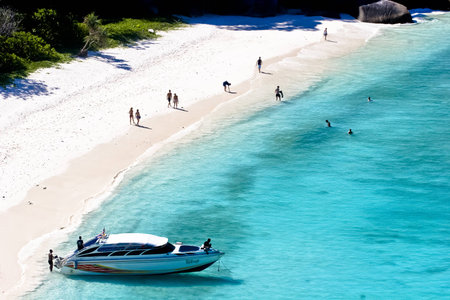 Honeymoon Bay on island no. 7 in the Similan Islands. The bay is visited by liveaboard dive boats and speedboats on scuba diving safaris from Phuket and Khao Lak, Thailand.のeditorial素材