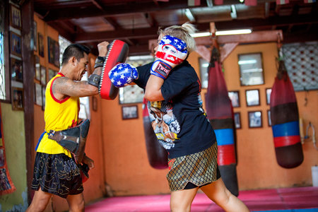 BANGKOK, THAILAND, JULY 30, 2017: Unidentified boxer in Muaythai School in Bangkok, Thailandのeditorial素材