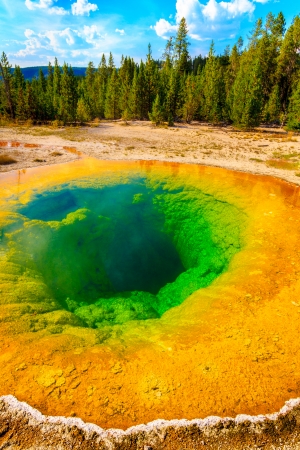 Morning Glory Pool, Yellowstone National Park, Upper Geyser Basin, Wyomingの写真素材