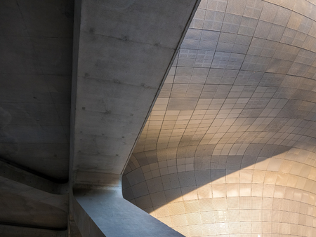 Seoul, South Korea - April 16, 2018: People and touristor visits Dongdaemun Design Plaza (DDP). The newest and most iconic landmark of the Korean design industry with modern interior curve shape archiのeditorial素材