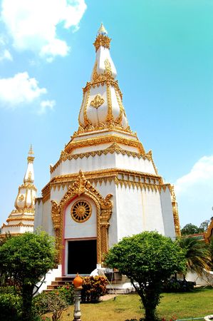 Wat Maha Chedi Chai Mongkol. Roi Et Province, Thailandの写真素材