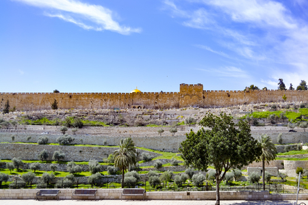 View of the Golden Gate or Gate of Mercy on the east-side of the Temple Mount of the Old City of Jerusalem, Israeのeditorial素材