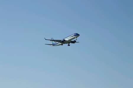 Azerbaijan airline in the sky の素材