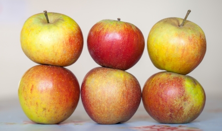 apples