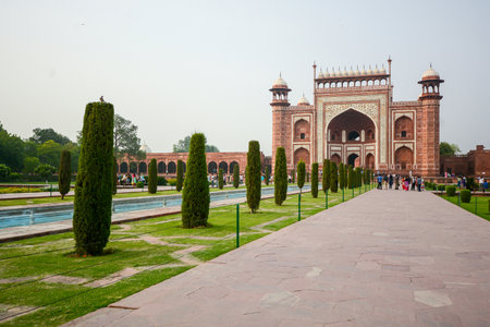 Front gate to Taj Mahal famous historical monument in Agra India.のeditorial素材