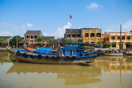 HOI AN VIETNAM OCTOBER 24 2012 : Hoai river in Hoi An ancient town Quang Nam Vietnam. Hoi An is recognized as a World Heritage Site by UNESCO.のeditorial素材