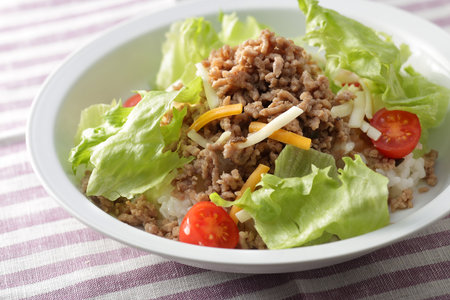 Cooked minced meat on a plateの写真素材