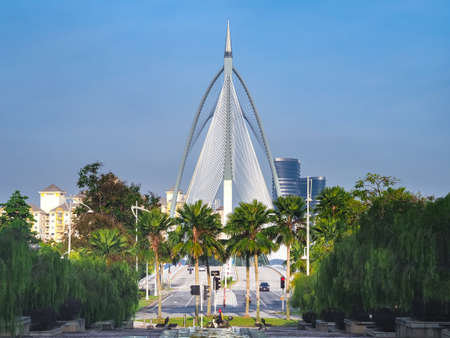 Least busy traffic at Seri Wawasan Bridge, Putrajaya, Malaysiaのeditorial素材