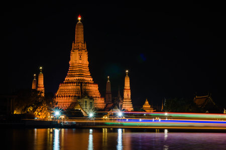 Wat Arun Rajwararamのeditorial素材