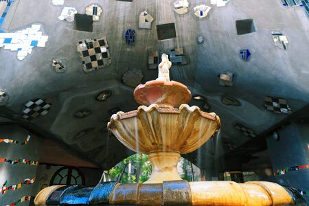 Rare amazing super-wide-angle view of the Hundertwasser Houseのeditorial素材