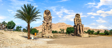 Panoramic view on Colossi of Memnon in Luxor at summer dayの写真素材