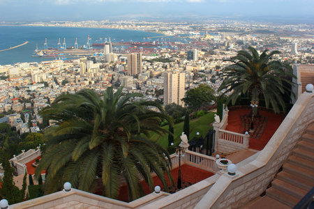 Downtown Haifa from Upper Terraces of Bahai Gardens, Israelのeditorial素材