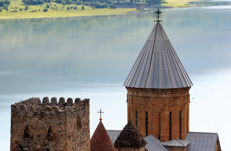 Medieval castle complex with church on Jinvali water reservoir, Aragvi river, Ananuri, Georgiaのeditorial素材