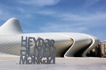 BAKU, AZERBAIJAN - APRIL 28, 2017: Heydar Aliyev Center with auditorium, gallery hall and museum. The building was designed by world-famous architect Zaha Hadid.のeditorial素材