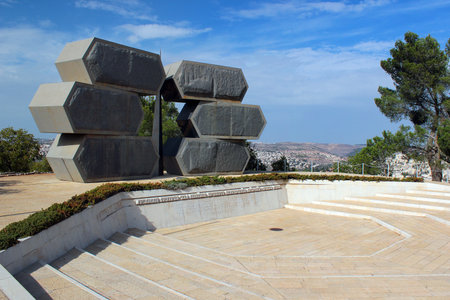 Jerusalem, Israel - December 3, 2013: Monument to Jewish soldiers and partisans in Yad Vashem Holocaust memorial complex.のeditorial素材