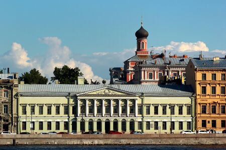 View of English Embankment, historically one of the most fashionable streets in Saint Petersburg, Russiaの写真素材