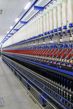 LUANNAN - MARCH 26: Machinery and equipment in a spinning production company, On March 26, 2013, Luannan County, Hebei Province, china.
のeditorial素材