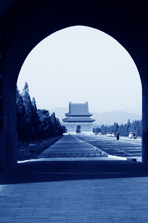 ZUNHUA - DECEMBER 15: The memorial building and the grand palace gate landscape architecture, in the Eastern Tombs of the Qing Dynasty, on december 15, 2013, ZunHua, hebei province, China. のeditorial素材