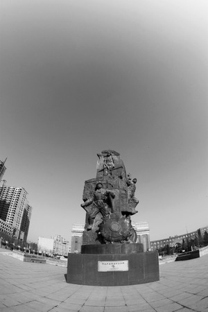 TANGSHAN - JANUARY 2: The miners theme sculpture, in the Kailuan national mine park, on January 2, 2014, tangshan city, hebei province, China.  
のeditorial素材
