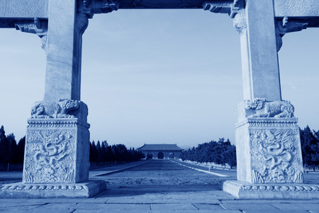 ZUNHUA - DECEMBER 15: The stone arch building landscape, in the Eastern Tombs of the Qing Dynasty, on december 15, 2013, ZunHua, hebei province, China. のeditorial素材
