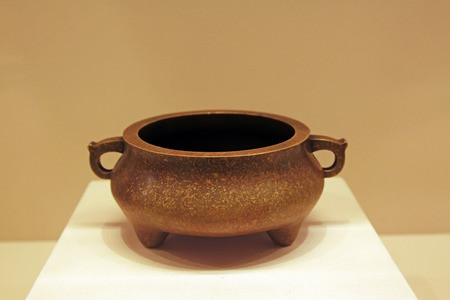 CHINA - MING DYNASTY, XUANDE TAI ERA (1450-1456) : Gilded Incense Burner, Ming Dynasty, XuanDe Era (1426-1435), collection in the China national museum, Beijing, China.  
のeditorial素材