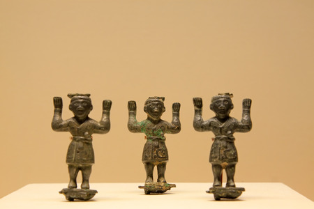 CHINA - WAEEUBG STATES PERIOD (403-221 BC), Zhao State: Bronze Warriors, Warring States Period (403-221 BC), Zhao State, collection in the China national museum, Beijing, China.  
のeditorial素材